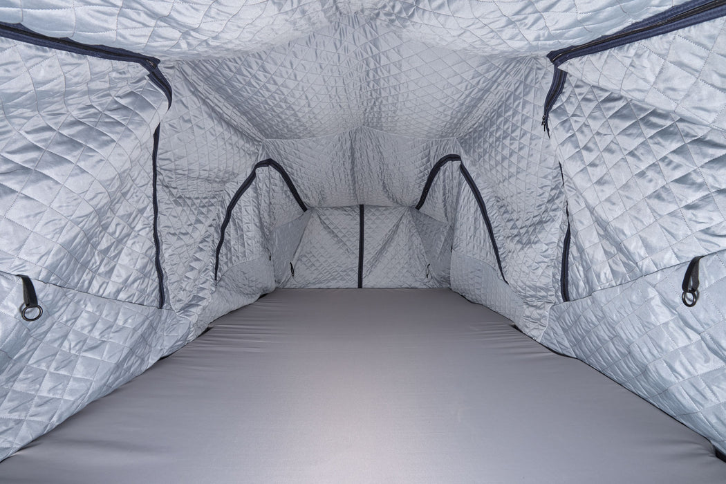 Thule Approach Insulator M three-person roof top tent quilted insulation - Thule - My Roof Tent