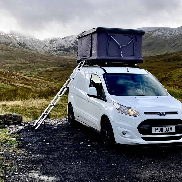 Setting Up the RoofBunk Roamer – Compact Hard Shell Roof Tent for 2–3 People