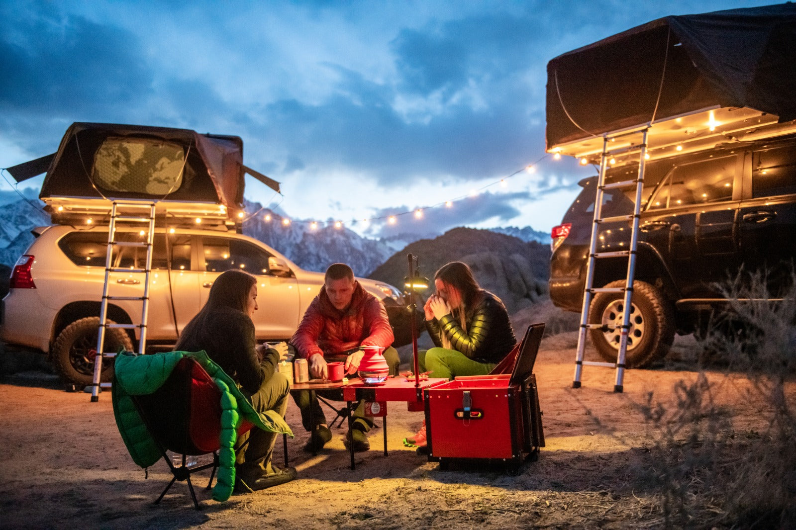 🏕️ The Essential Guide to Roof Tent Gear & Add-Ons: What You Really Need for Your Setup
