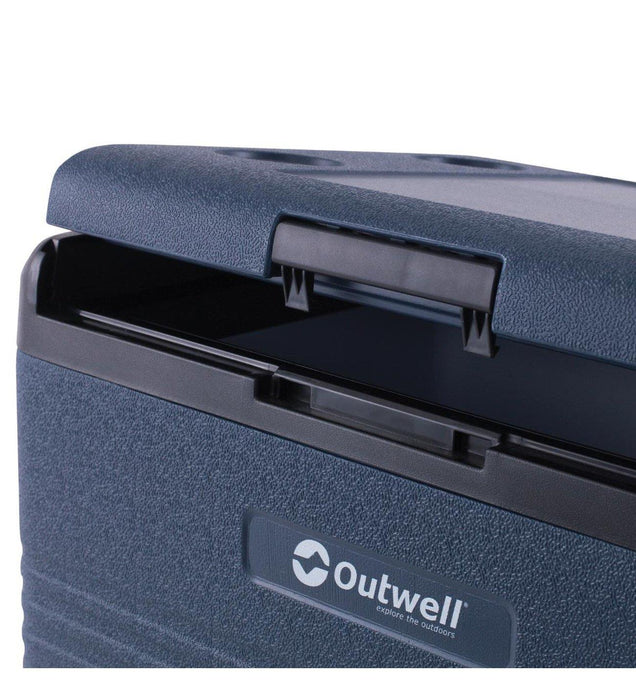 Outwell Arctic Chill 40 – High-Performance Coolbox with Bluetooth Control - Outwell - My Roof Tent