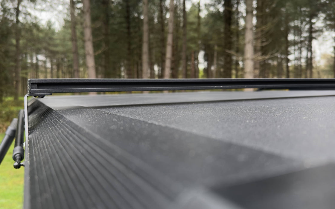 RoofBunk Adventurer Aluminium Clamshell Roof Tent - RoofBunk - My Roof Tent